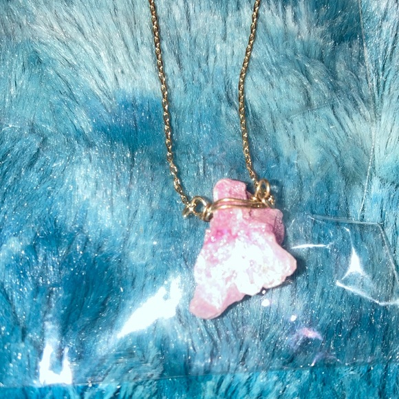 Intro Pink Stone Crystal Necklace - BNWT - Picture 2 of 10